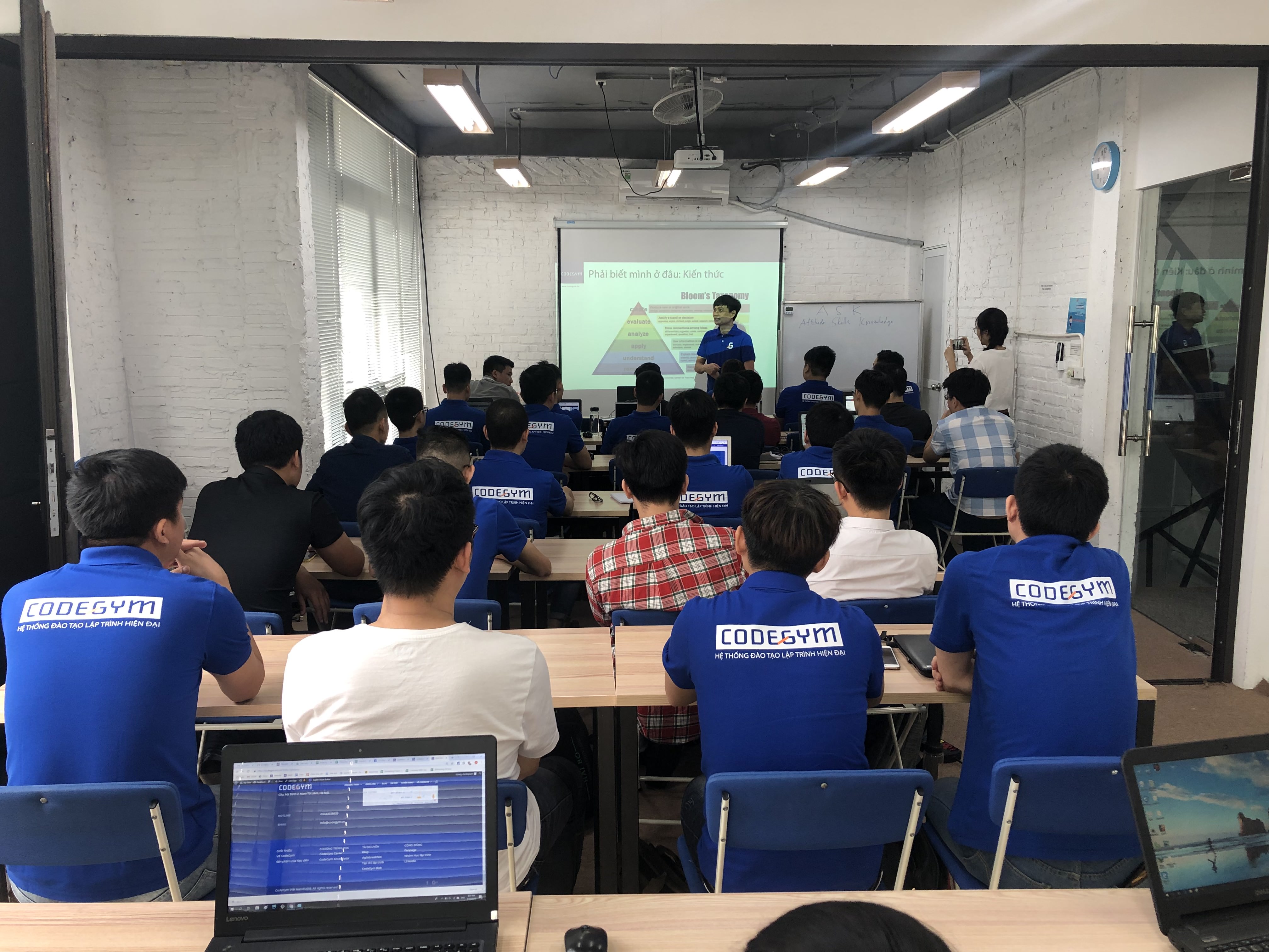 khai giảng khai giảng