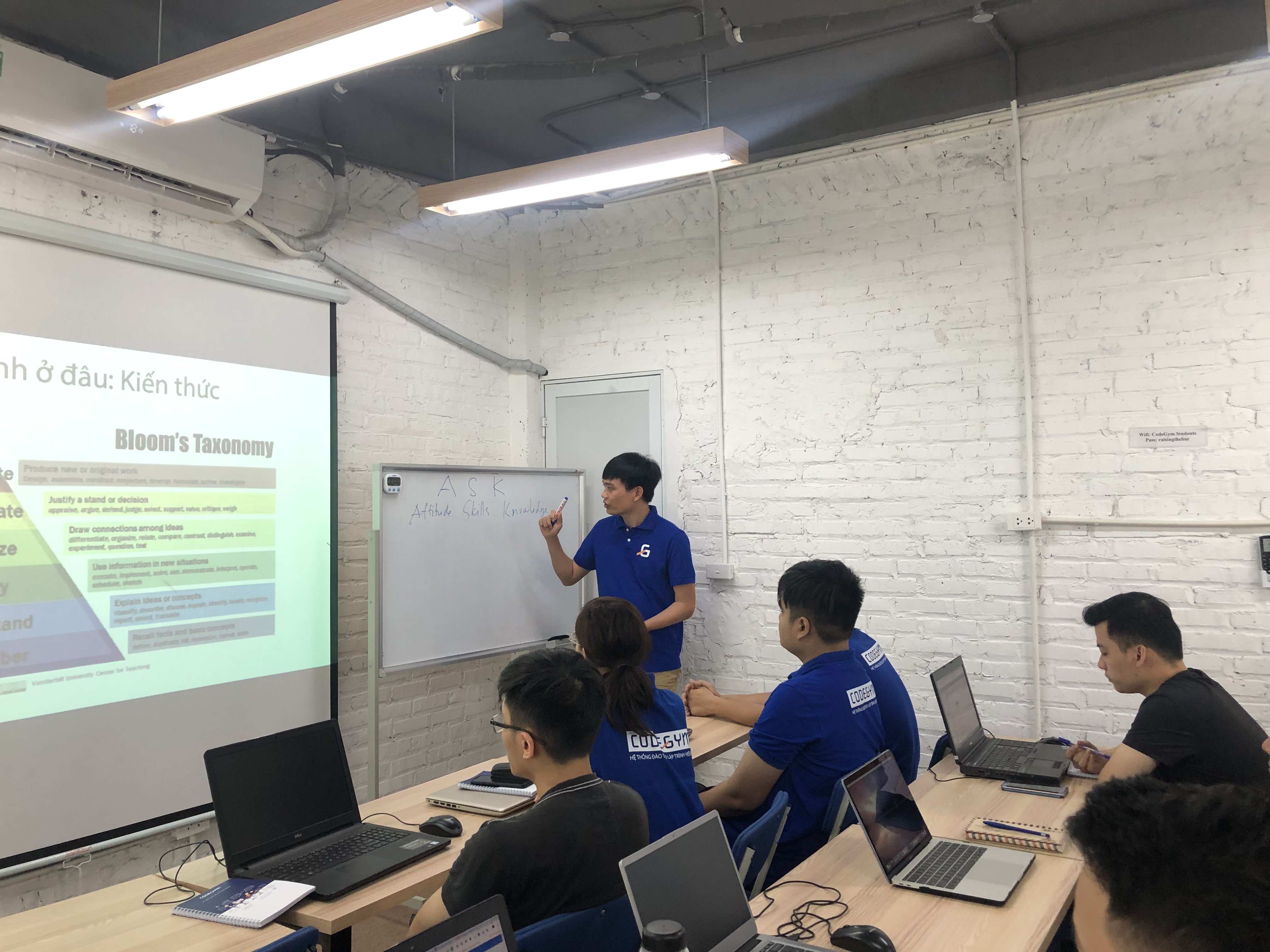 khai giảng khai giảng