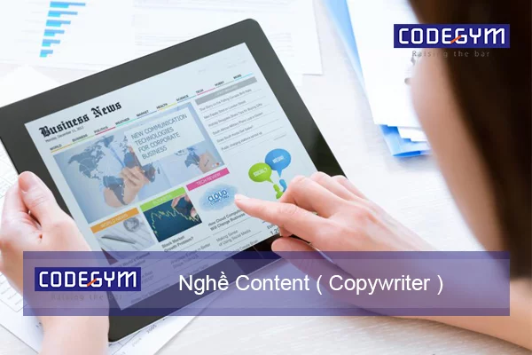 Con gái bây giờ nên học nghề gì