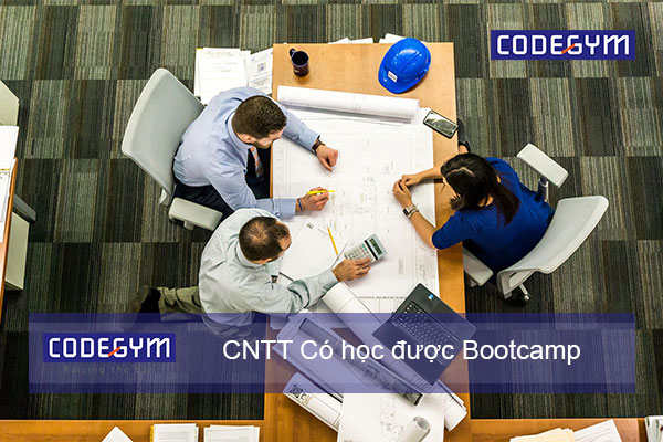 sinh-vien-CNTT-co-oc-duoc-Bootcamp
