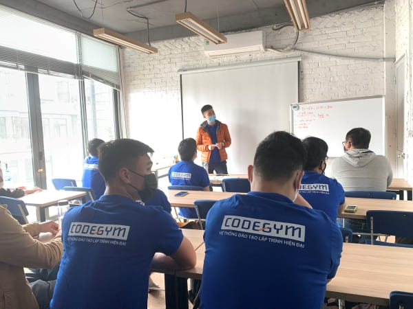 Khai giảng lớp PHP