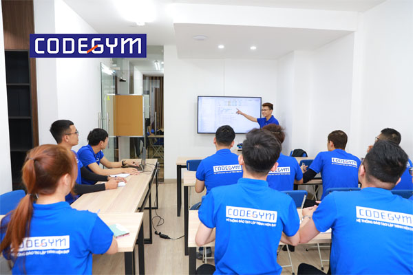 Công việc của một lập trình viên là gì? Tố chất của một lập trình viên