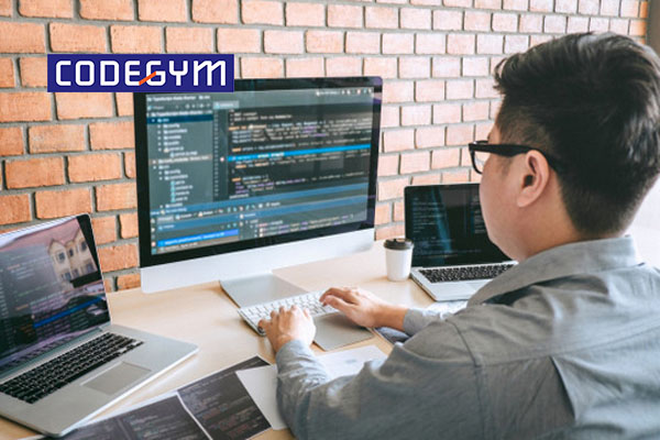 Học lập trình viên bắt đầu từ đâu? Ai có thể học làm lập trình được?