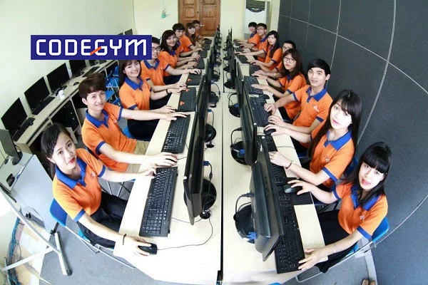 Nên học lập trình ở trung tâm nào