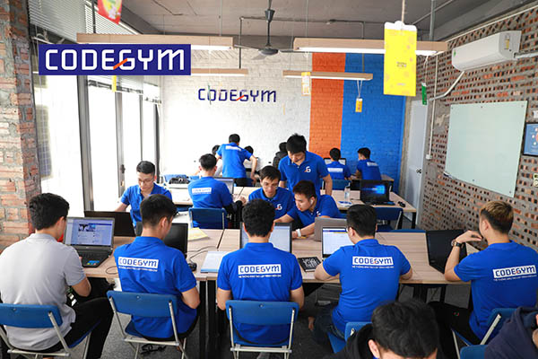 nghe-lap-trinh-vien-co-nhung-uu-nhuoc-diem-gi-7