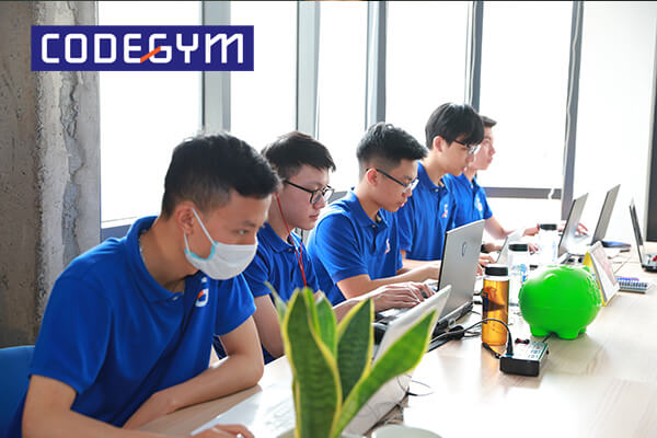 Thành lập web ở HCM at CodeGym