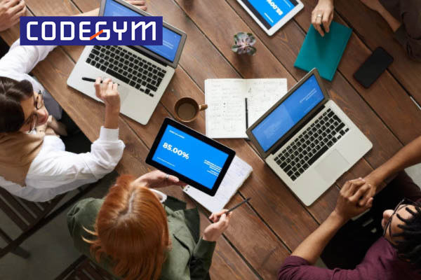 Học lập trình web sẽ học kiến thức liên quan đến lập trình web, ngôn ngữ lập trình web...