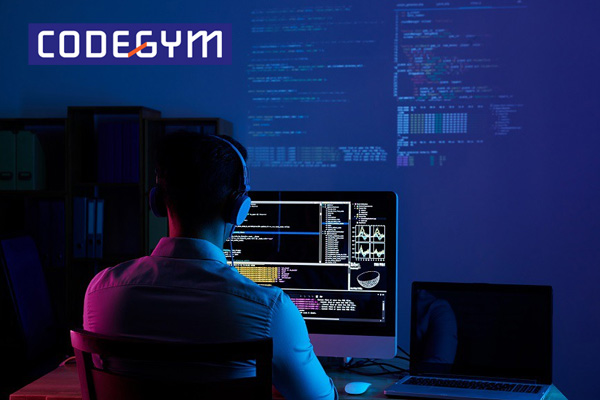 Học lập trình cần bổ sung rất nhiều kiến thức