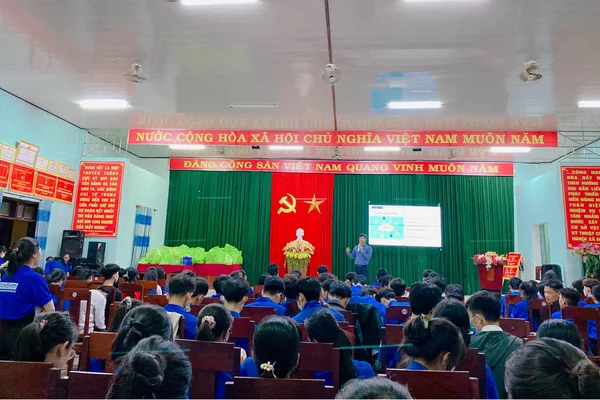 CodeGym Huế Định Hướng Nghề Nghiệp Thanh Niên Lập Nghiệp Với Nghề Lập Trình