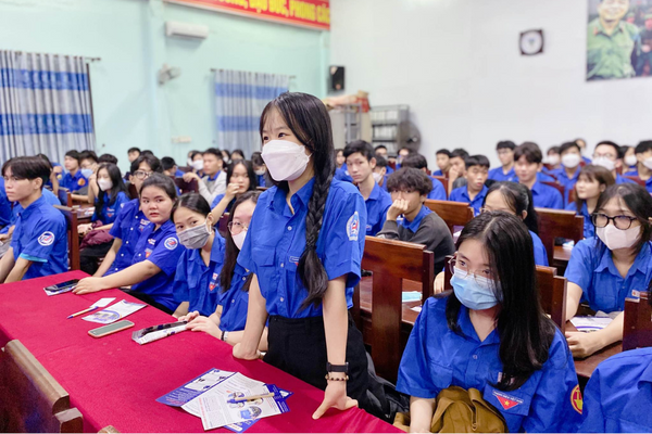 CodeGym Huế Định Hướng Nghề Nghiệp Thanh Niên Lập Nghiệp Với Nghề Lập Trình