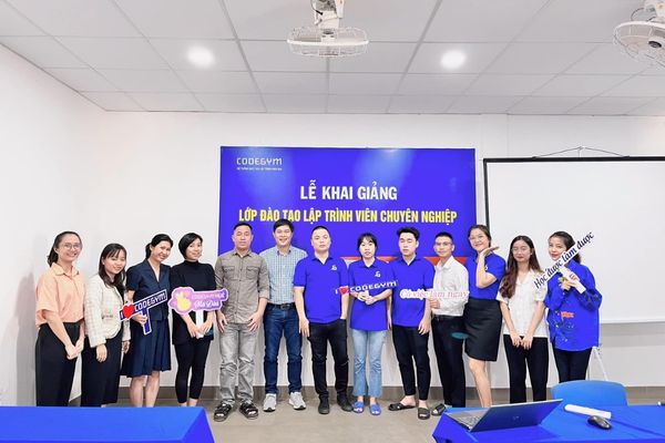 Khóa Học lập trình Java Và JavaScript