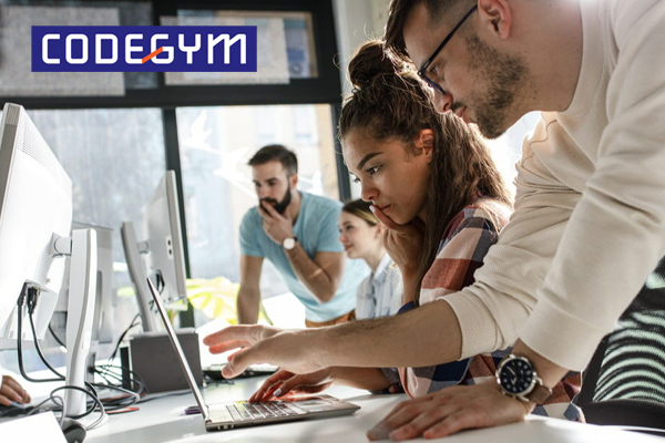 Tech lead là người dẫn dắt đội nhóm hoàn thành nhiệm vụ do cấp trên đề ra.