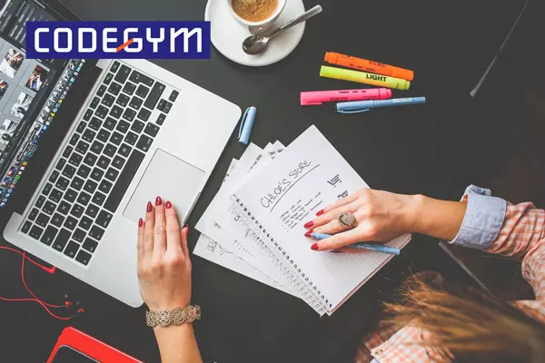 Viết lách là một công việc có tính chất nhẹ nhàng, phù hợp với phụ nữ có gia đình