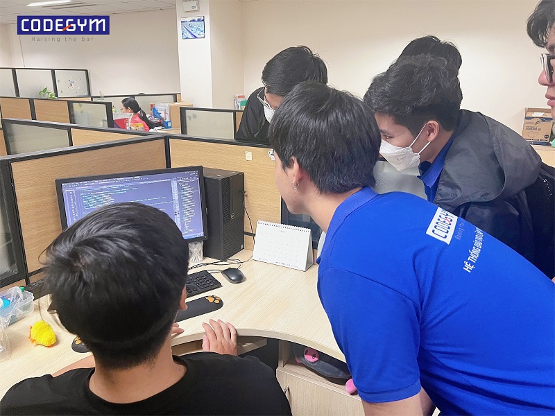 CodeGym Sài Gòn tham quan