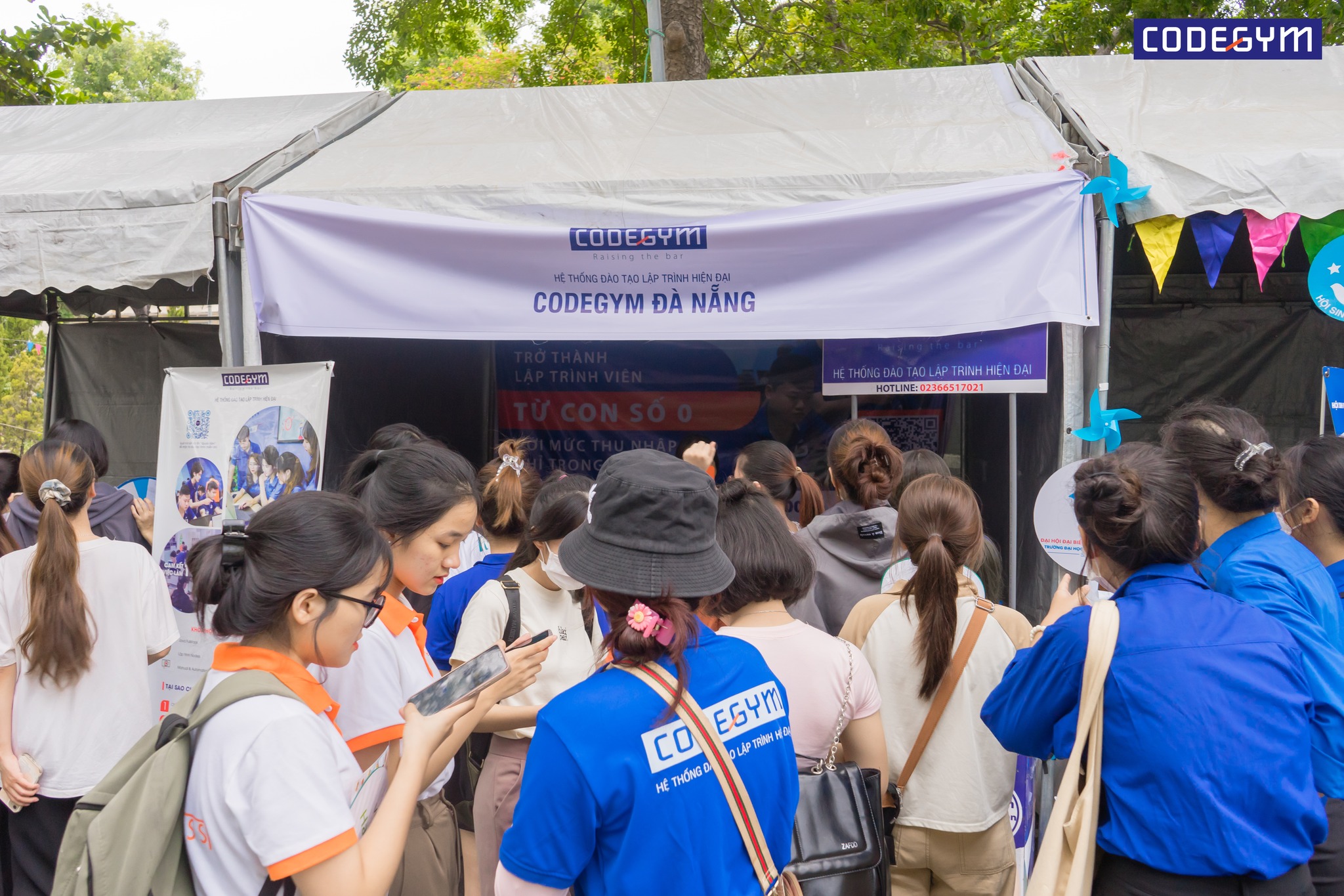 CodeGym Đà Nẵng chào đón Tân sinh viên Trường Đại học Kinh tế