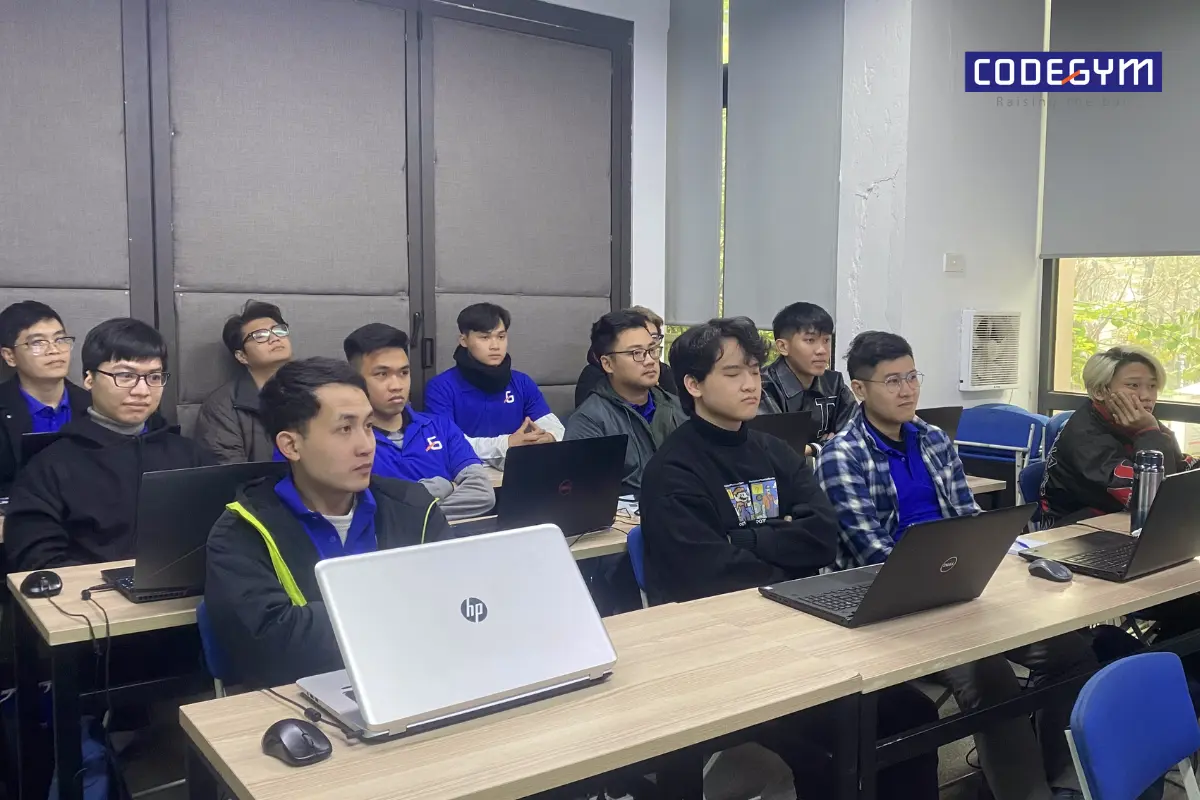 CodeGym khai giảng các lớp lập trình