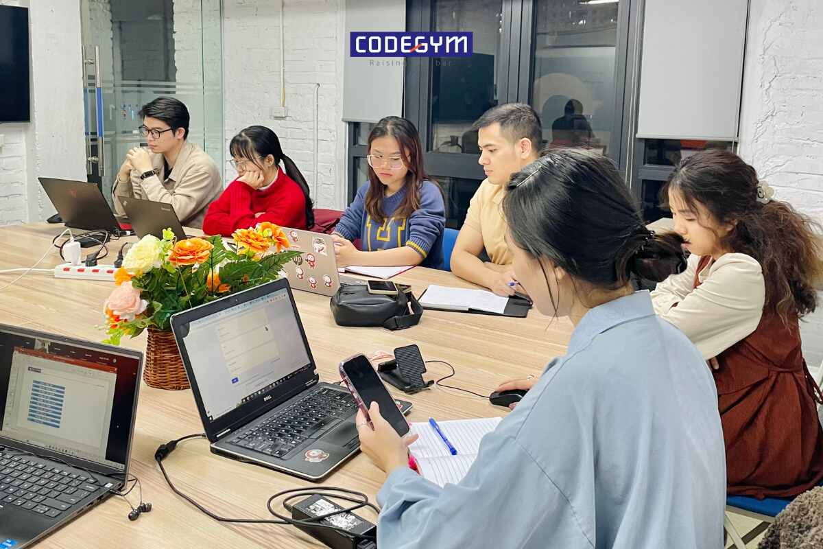 CodeGym tổ chức lễ khai giảng lớp Automatic Tester