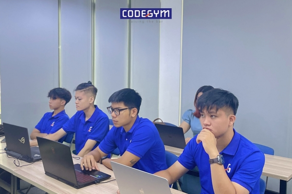 CodeGym khai giảng